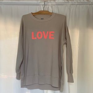 Aerie Women’s Love crewneck side-slit pull over sweatshirt.